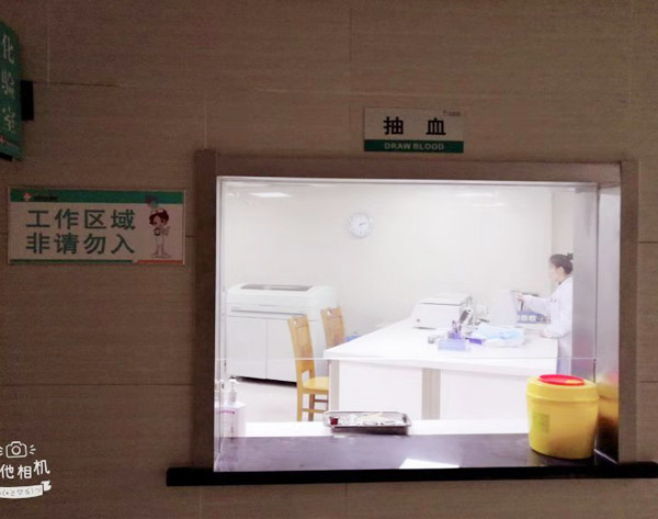 �t(y��)������