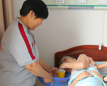 �B(y��ng)��Ժ�B(y��ng)�ϵă�(y��u)ȱ�c����Щ