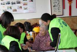 Ů��(ji��)��������׌�҂�?y��u)��H�۵�ĸ�H��һ���¡��f��ů�ĵ�Ԓ����