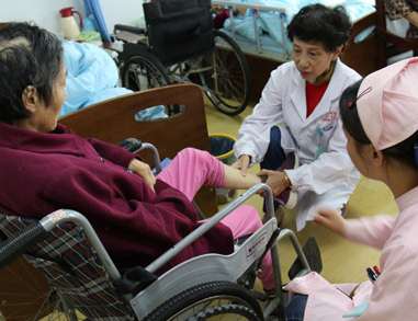 �B(y��ng)��Ժᘌ�(du��)���L(f��ng)���ߵ��t(y��)���o(h��)������(w��)