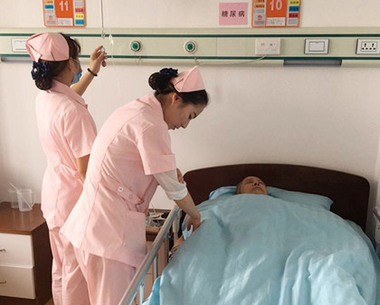 養(yǎng)老院為什么要定期提供體檢服務(wù)